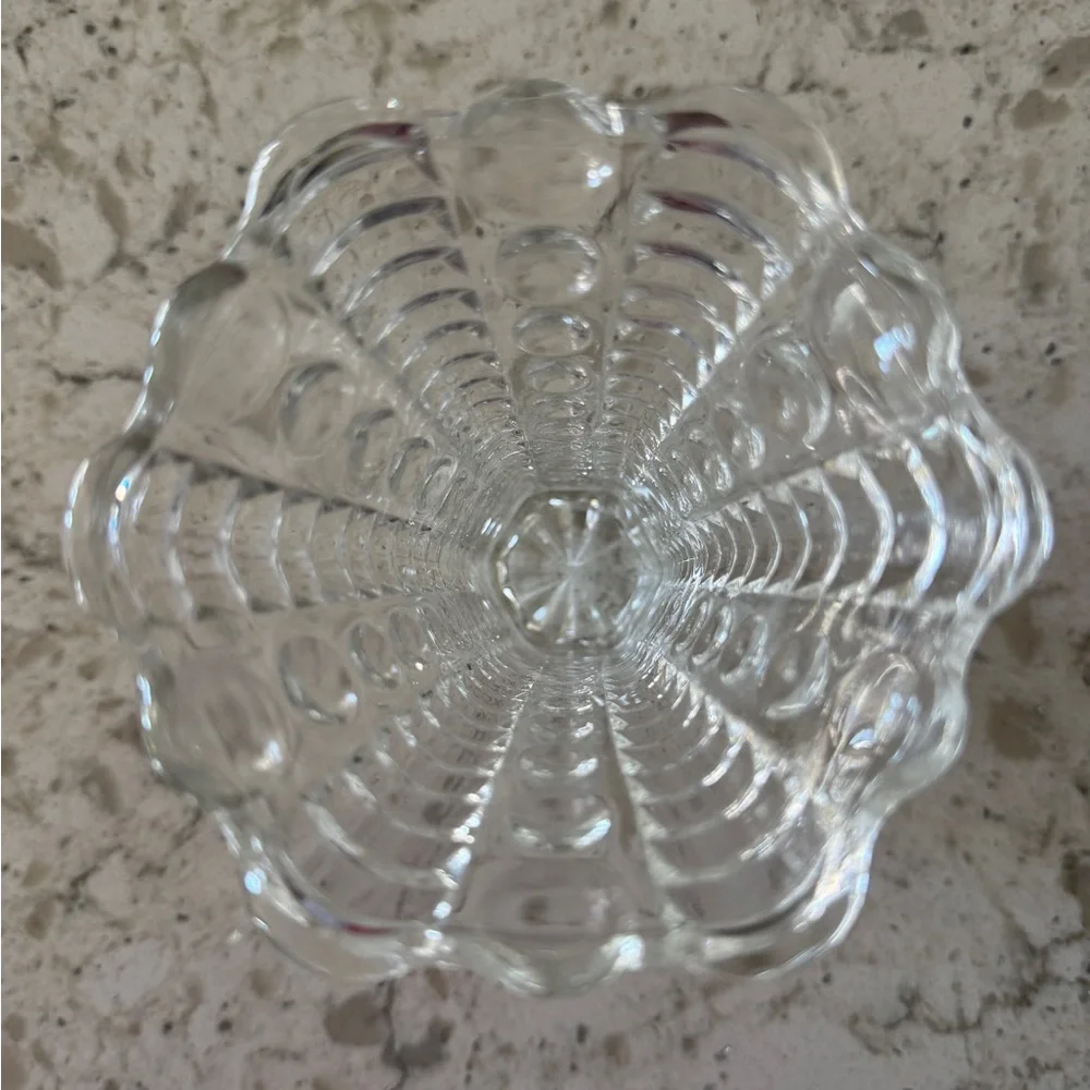 Vintage 1950’s~Small~Clear~Anchor Hocking~Indiana Glass~ Mayflower~Vase~G21